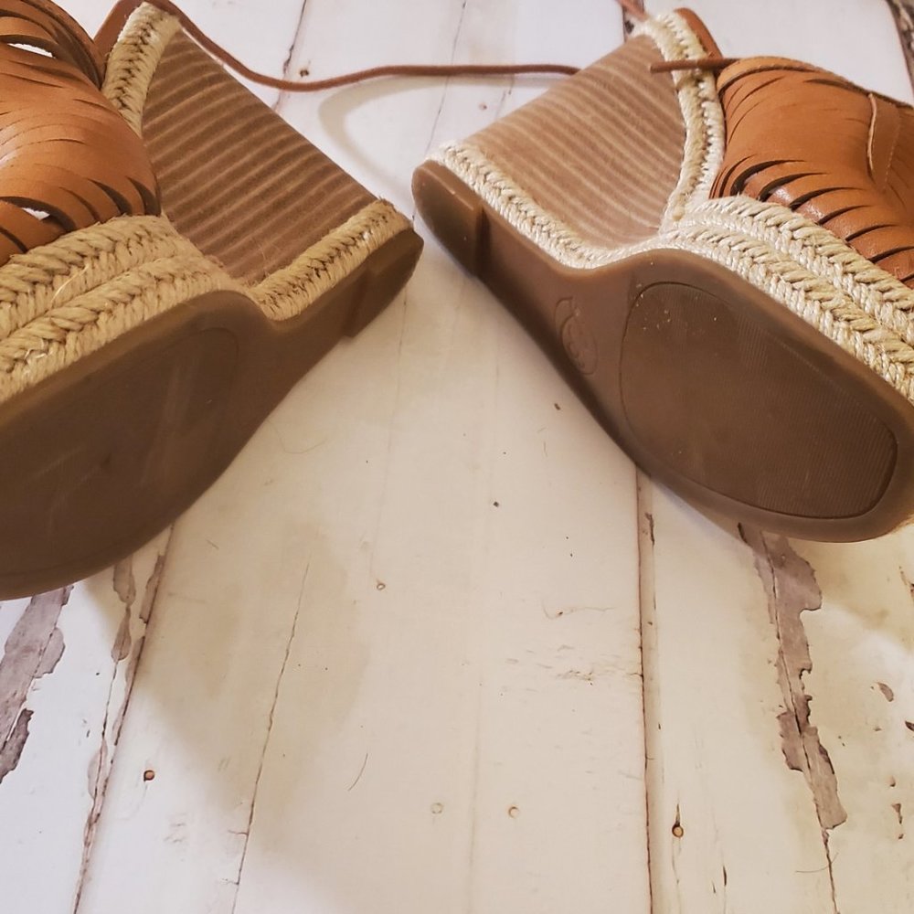 Lucky Brand Laceey Wedge Sandals, Size 7.5 - Picture 6 of 7
